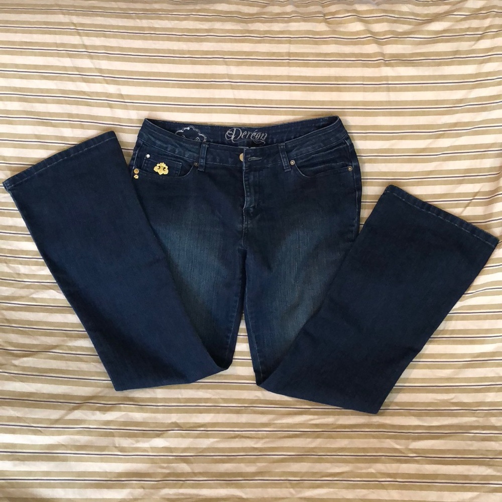 Dereon Jeans - Picture 7 of 8